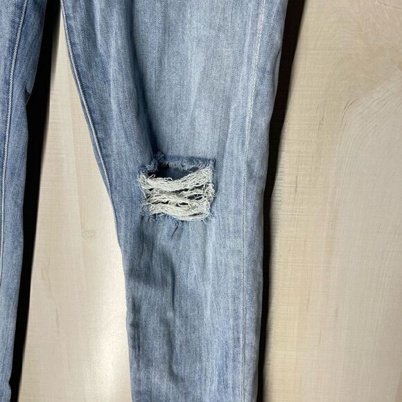 Wildfox Carmen low rise skinny distressed jeans, size 33 - Picture 12 of 14
